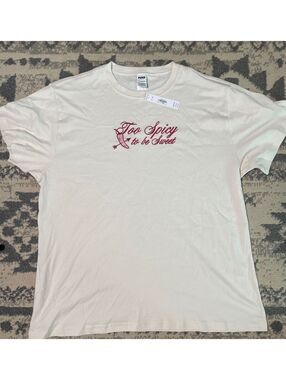 PINK new with tags “Too spicy to be sweet” pepper t shirt embroidered size large